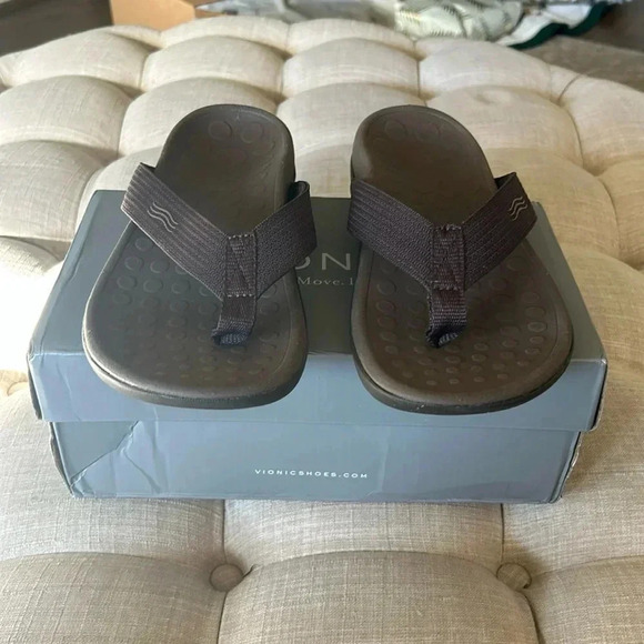 Vionic 44 Wave Orthotic Brown Thong Sandals 7 - Picture 1 of 7